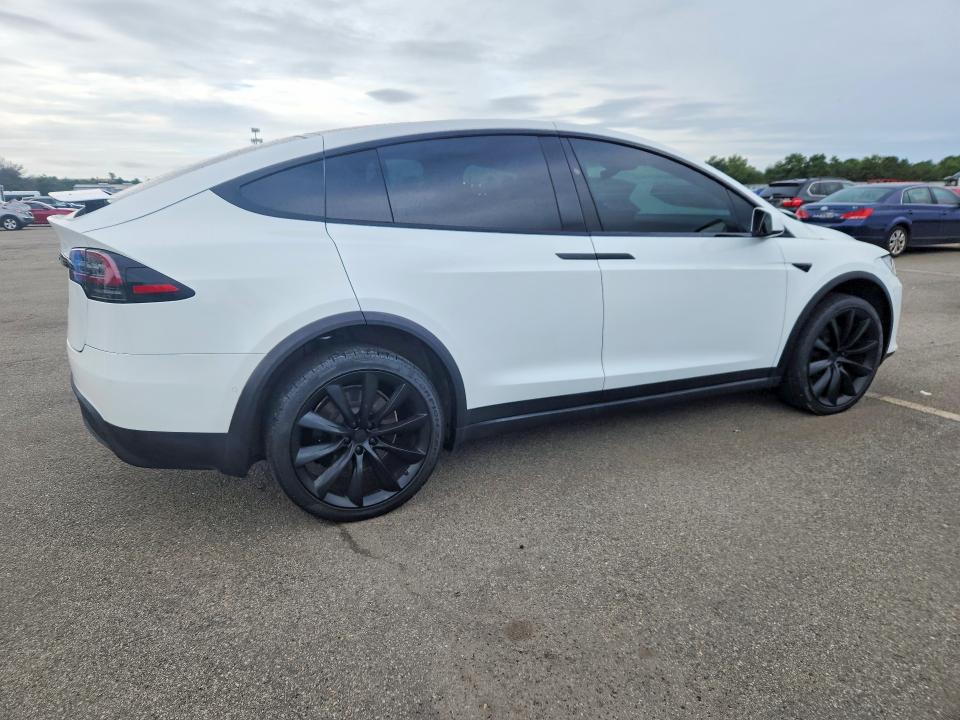 69103826 :رقم المزاد ، 7SAXCDE55PF371154 vin ، 2023 Tesla Model X مزاد بيع