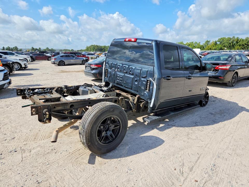 2018 Chevrolet Silverado მანქანა იყიდება აუქციონზე, vin: 2GCRCREC2J1104100, აუქციონის ნომერი: 66698906