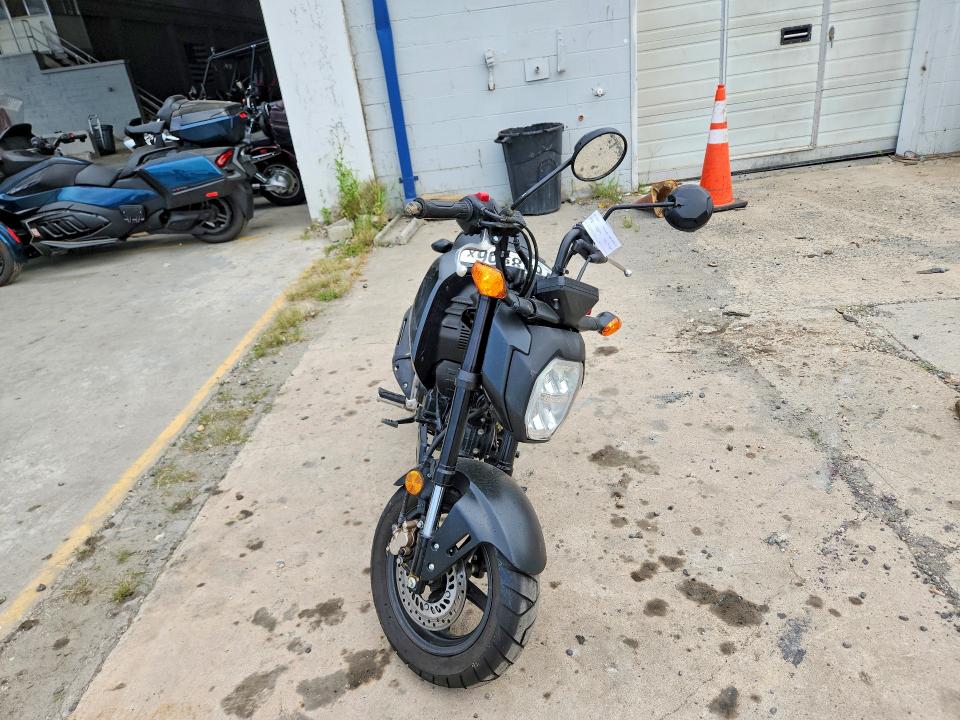 2025 Honda Grom მანქანა იყიდება აუქციონზე, vin: MLHJC9215S5304045, აუქციონის ნომერი: 67648996