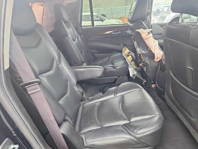 2017 Cadillac Escalade მანქანა იყიდება აუქციონზე, vin: 1GYS4BKJ6HR363693, აუქციონის ნომერი: 67988546