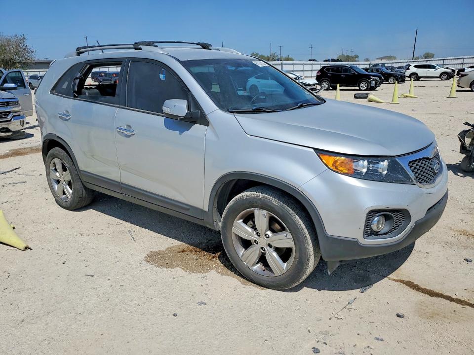 67327826 :رقم المزاد ، 5XYKU3A69DG327370 vin ، 2013 Kia Sorento مزاد بيع