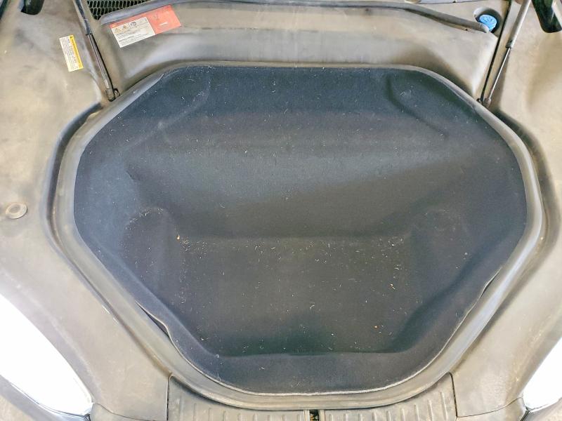 69316126 :رقم المزاد ، 5YJSA1H24FF086859 vin ، 2015 Tesla Model S مزاد بيع