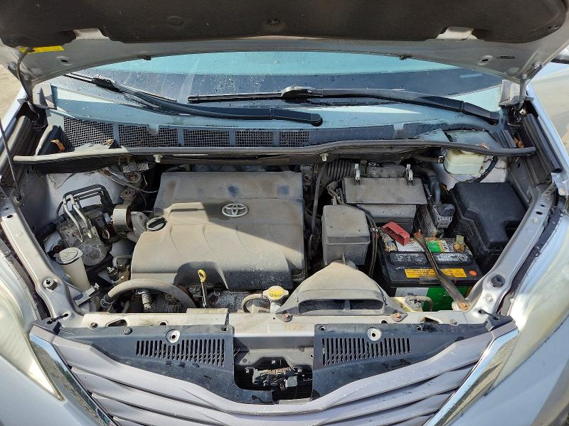 Продаж на аукціоні авто 2015 Toyota Sienna, vin: 5TDYK3DC3FS563844, номер лоту: 68236706
