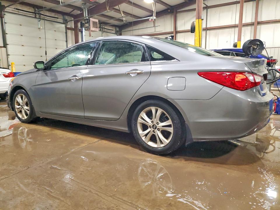 71240856 :رقم المزاد ، 5NPEC4AC4DH633266 vin ، 2013 Hyundai Sonata مزاد بيع