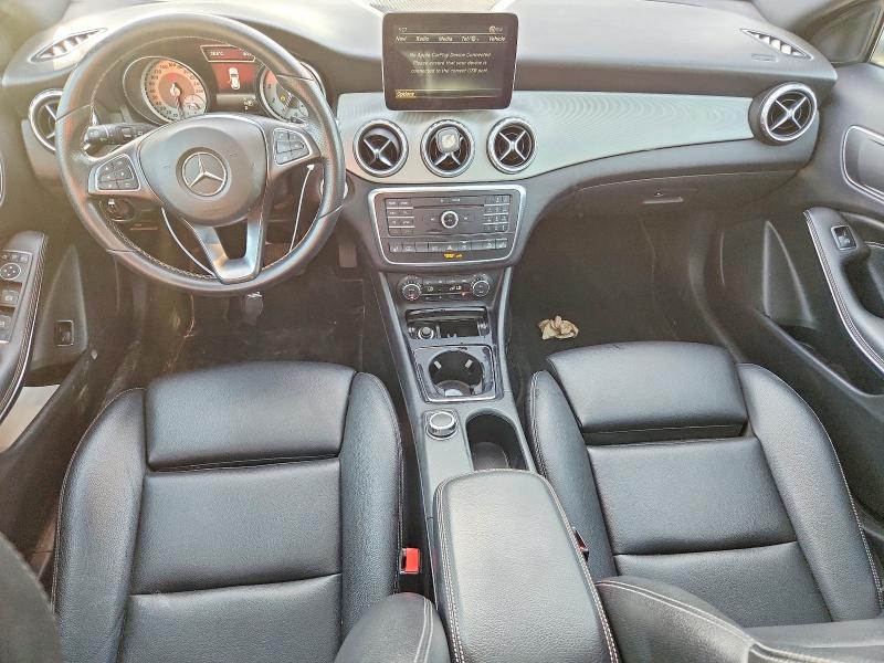 67090336 :رقم المزاد ، WDCTG4GB0HJ305912 vin ، 2017 Mercedes-benz Gla مزاد بيع