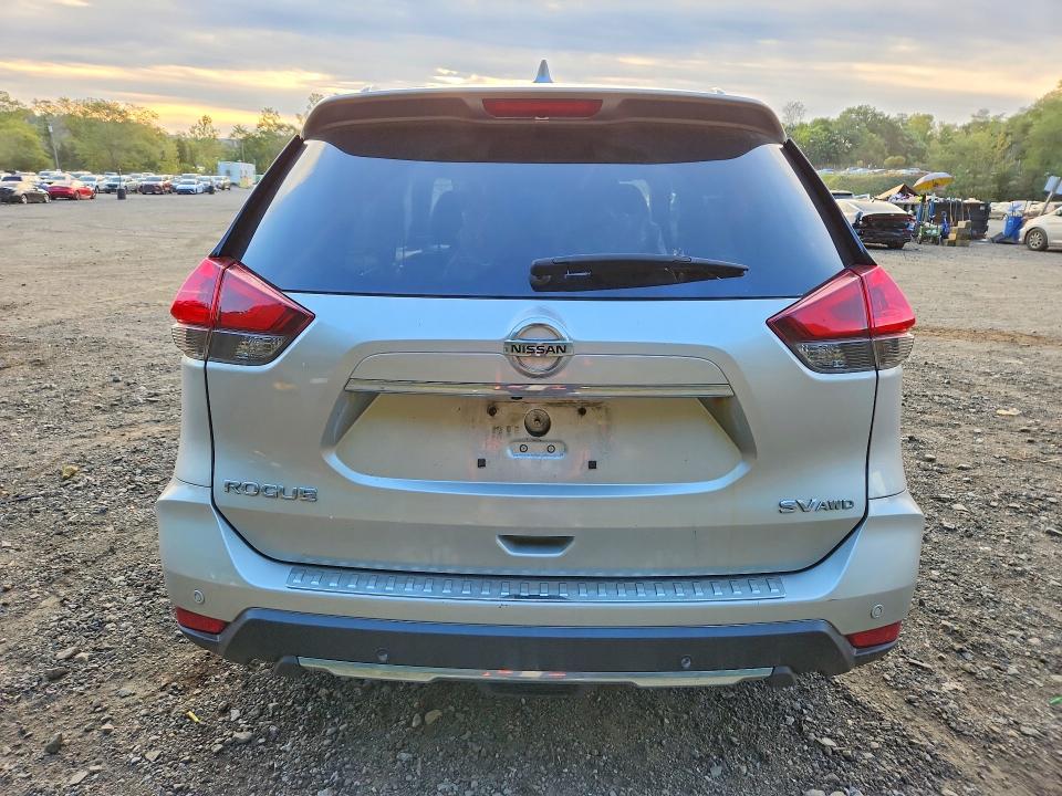 Продажа на аукционе авто 2020 Nissan Rogue, vin: JN8AT2MV4LW140412, номер лота: 69675546