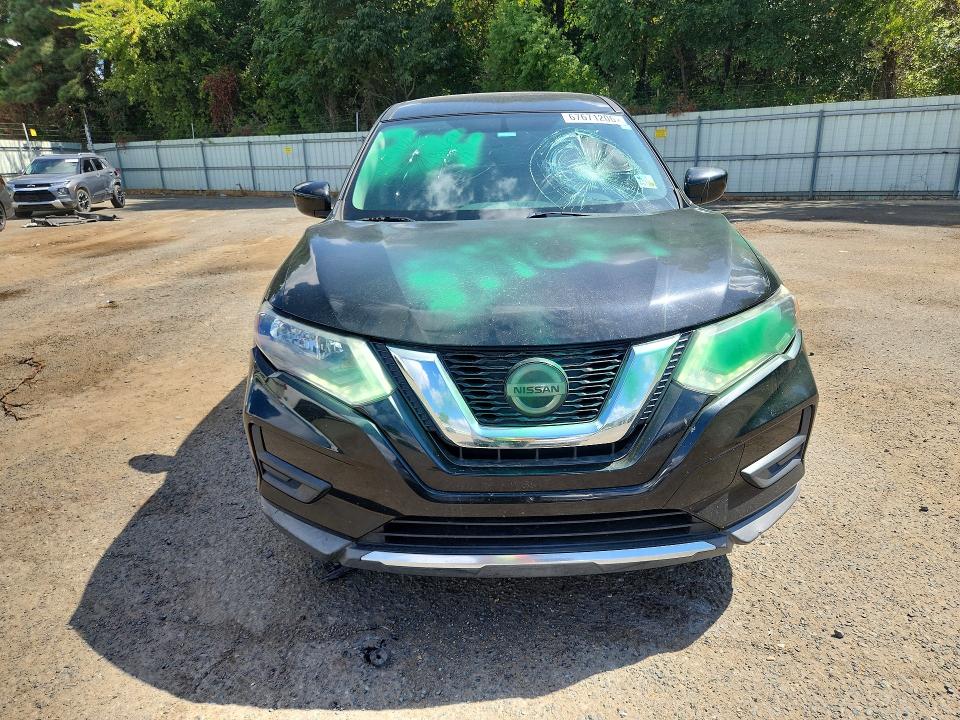 67671206 :رقم المزاد ، KNMAT2MT8JP555802 vin ، 2018 Nissan Rogue مزاد بيع