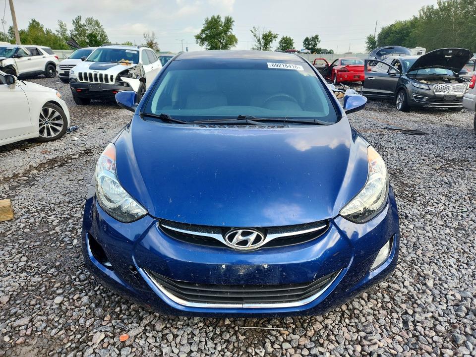 69218416 :رقم المزاد ، KMHDH4AE4DU681415 vin ، 2013 Hyundai Elantra مزاد بيع