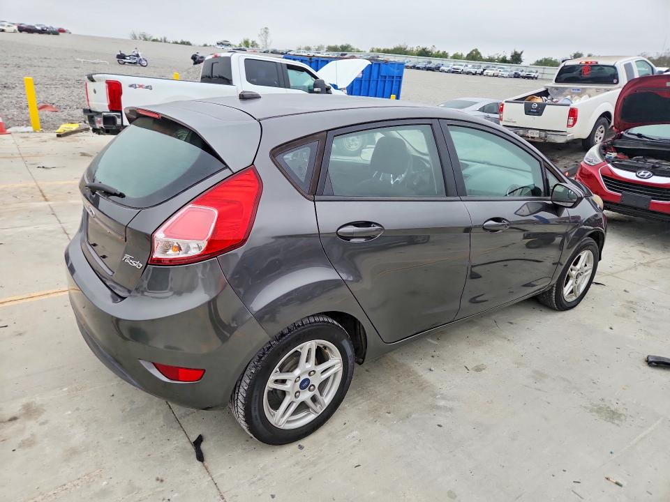Продажа на аукционе авто 2017 Ford Fiesta, vin: 3FADP4EJ1HM102394, номер лота: 70443976