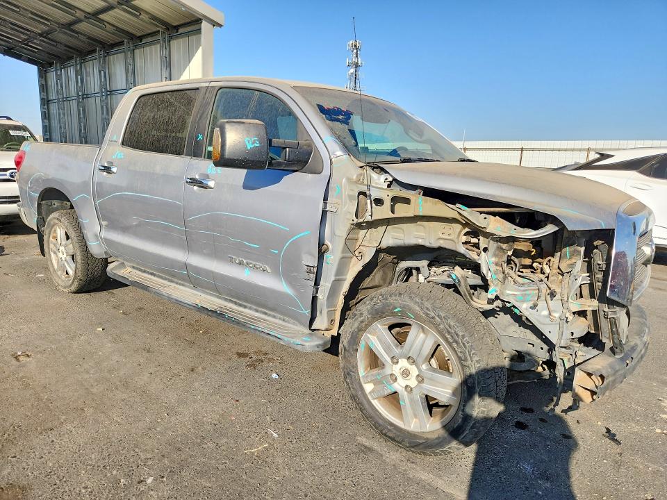 2007 Toyota Tundra მანქანა იყიდება აუქციონზე, vin: 5TFDV58137X027708, აუქციონის ნომერი: 70474776