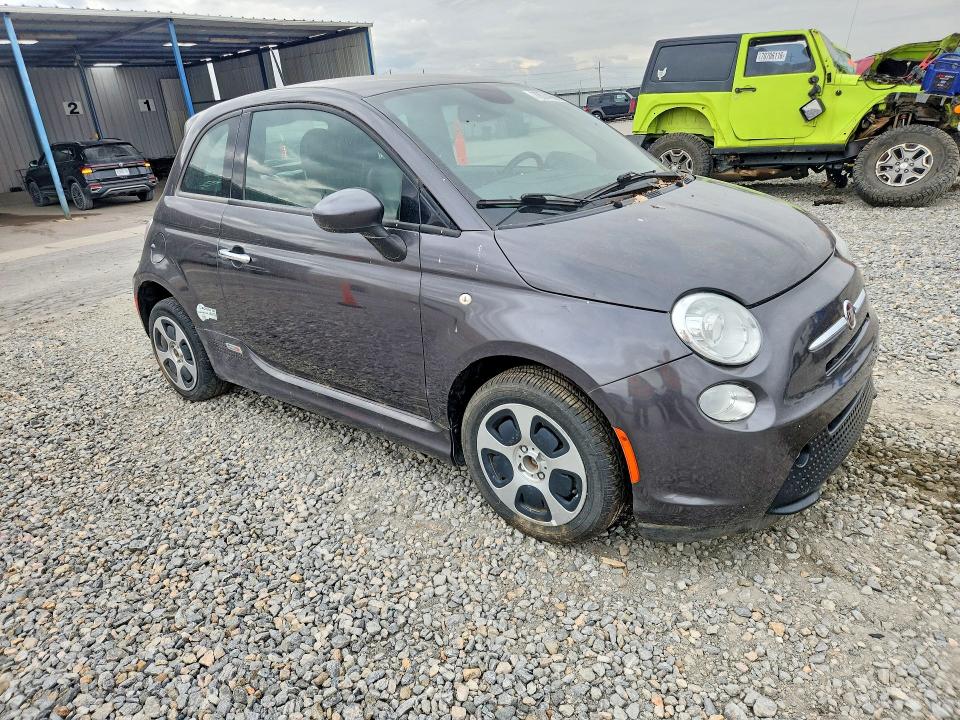 70574666 :رقم المزاد ، 3C3CFFGE0ET245010 vin ، 2014 Fiat 500 مزاد بيع