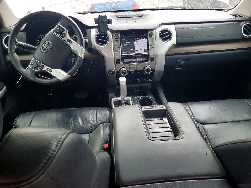 Продаж на аукціоні авто 2018 Toyota Tundra, vin: 5TFHW5F19JX765635, номер лоту: 70351276
