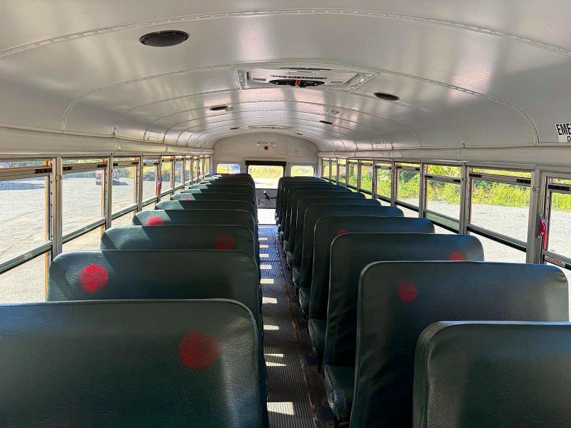 68627486 :رقم المزاد ، 1T88P9E14F1278356 vin ، 2015 Thomas School Bus مزاد بيع