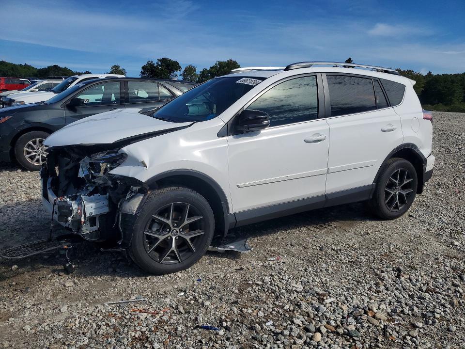 Продаж на аукціоні авто 2017 Toyota Rav4, vin: 2T3JFREV4HW672629, номер лоту: 69621036
