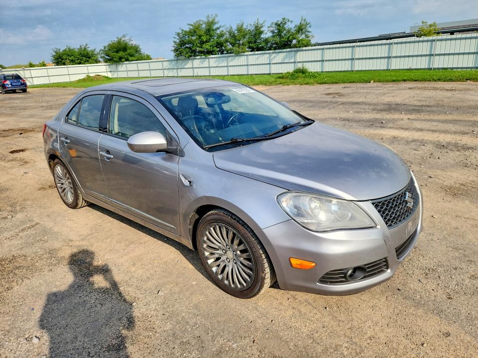 67475356 :رقم المزاد ، JS2RE9A78A6100599 vin ، 2010 Suzuki Kizashi مزاد بيع