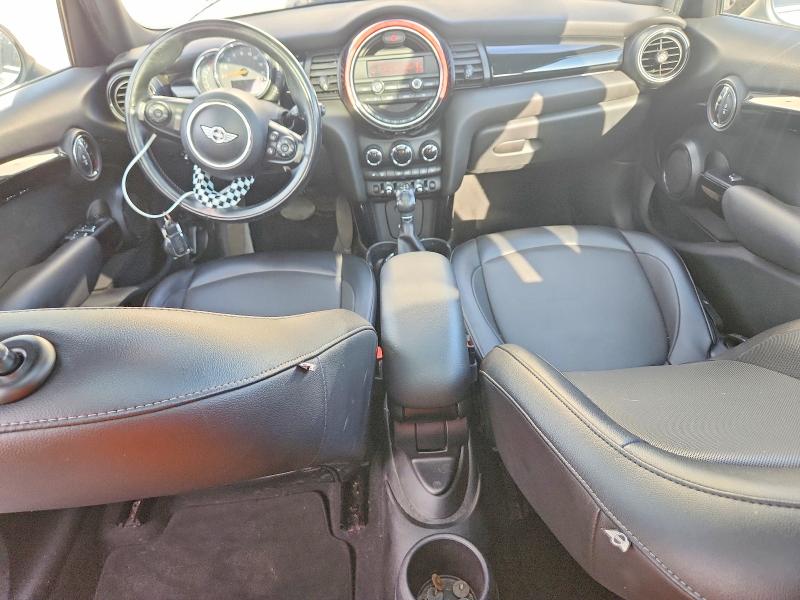 Продаж на аукціоні авто 2015 Mini Cooper, vin: WMWXS5C54FT831292, номер лоту: 69365156