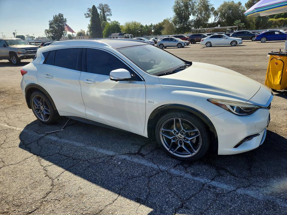 Продажа на аукционе авто 2018 Infiniti Qx30, vin: SJKCH5CP8JA001904, номер лота: 69892506
