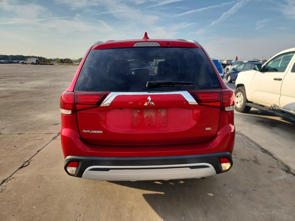 2020 Mitsubishi Outlander მანქანა იყიდება აუქციონზე, vin: JA4AZ3A37LZ037903, აუქციონის ნომერი: 70420536