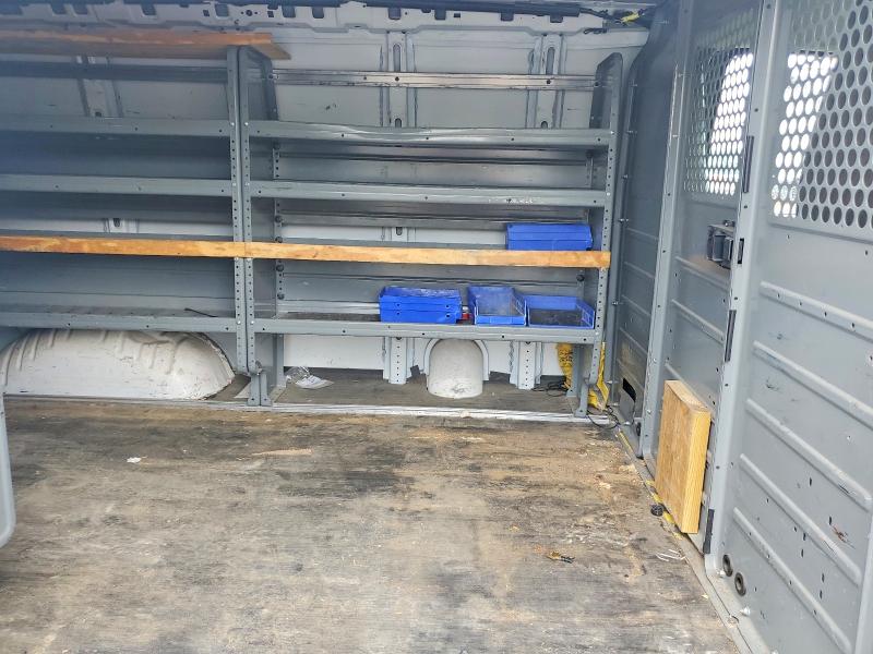 67597986 :رقم المزاد ، 1GCWGAFF2G1229498 vin ، 2016 Chevrolet Express G2500 مزاد بيع