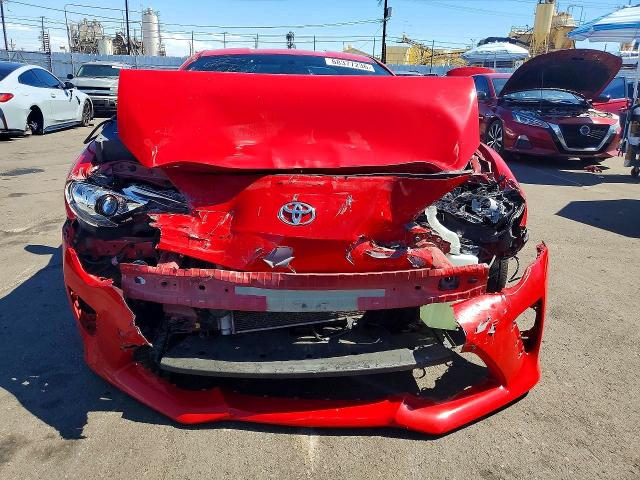 70024976 :رقم المزاد ، JF1ZNAA11H8704412 vin ، 2017 Toyota 86 مزاد بيع