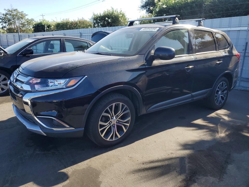 2016 Mitsubishi Outlander მანქანა იყიდება აუქციონზე, vin: JA4AZ3A31GZ035764, აუქციონის ნომერი: 69390996