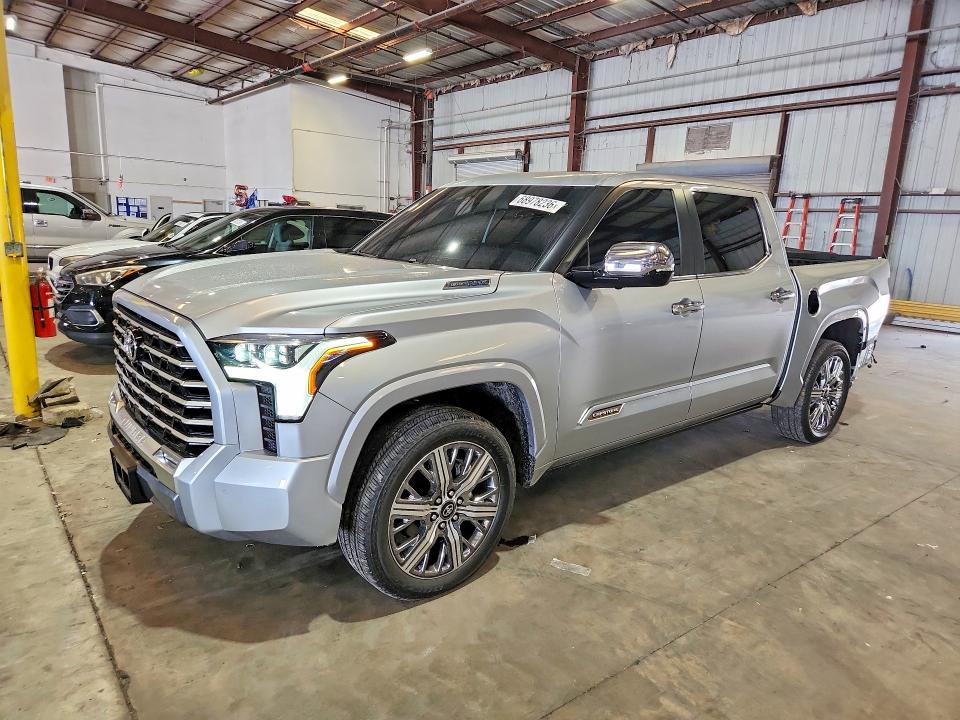 Продажа на аукционе авто 2026 Toyota Tundra, vin: 5TFVC5DBXTX146181, номер лота: 68978236