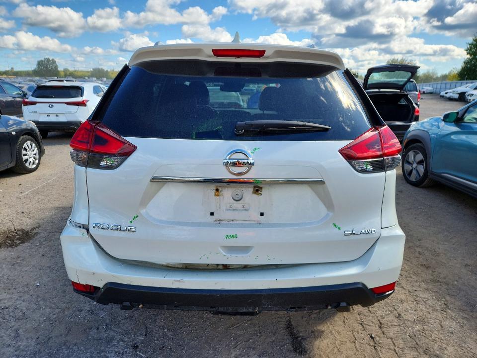 67971296 :رقم المزاد ، 5N1AT2MV2HC758151 vin ، 2017 Nissan Rogue مزاد بيع