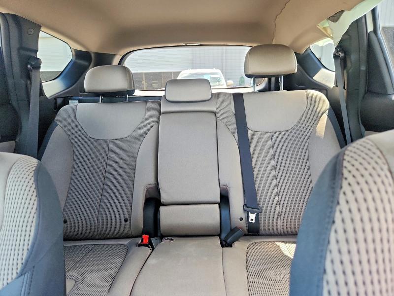 2022 Hyundai Santa Fe მანქანა იყიდება აუქციონზე, vin: 5NMS24AJXNH404979, აუქციონის ნომერი: 70543046