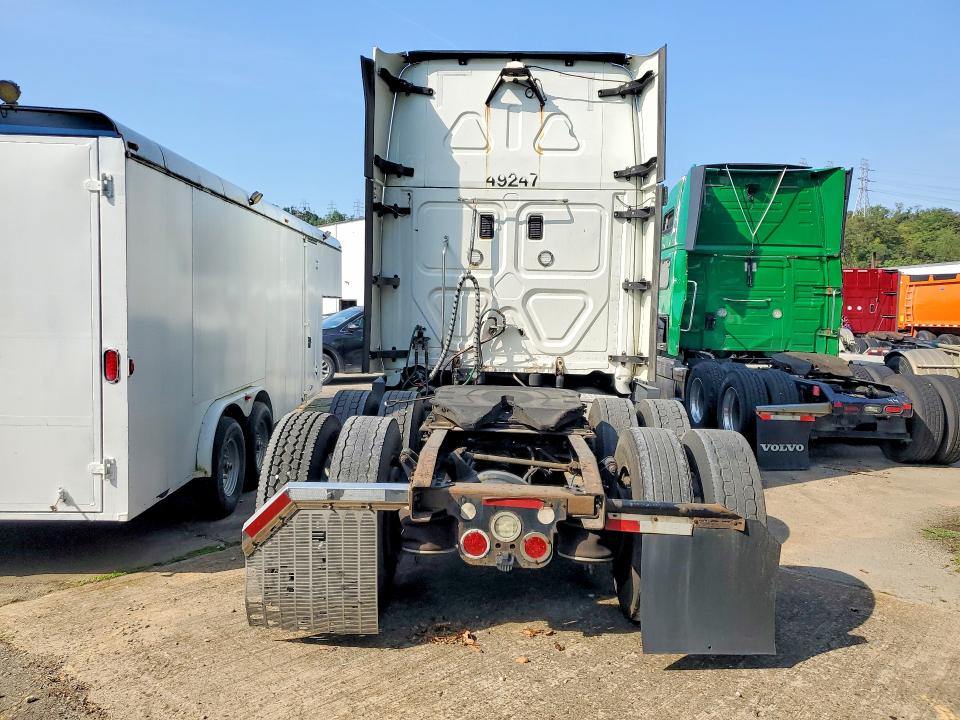 2016 Freightliner Cascadia 125 მანქანა იყიდება აუქციონზე, vin: 3AKJGLDR1GSHF1560, აუქციონის ნომერი: 66603676