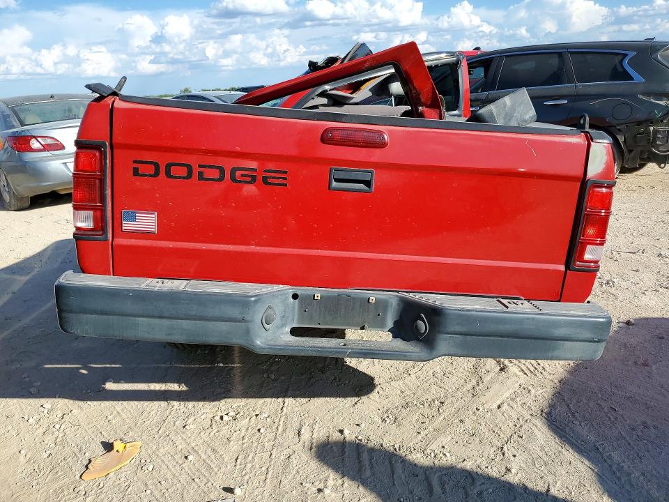 1996 Dodge Dakota მანქანა იყიდება აუქციონზე, vin: 1B7FL26X4TS620019, აუქციონის ნომერი: 68305916