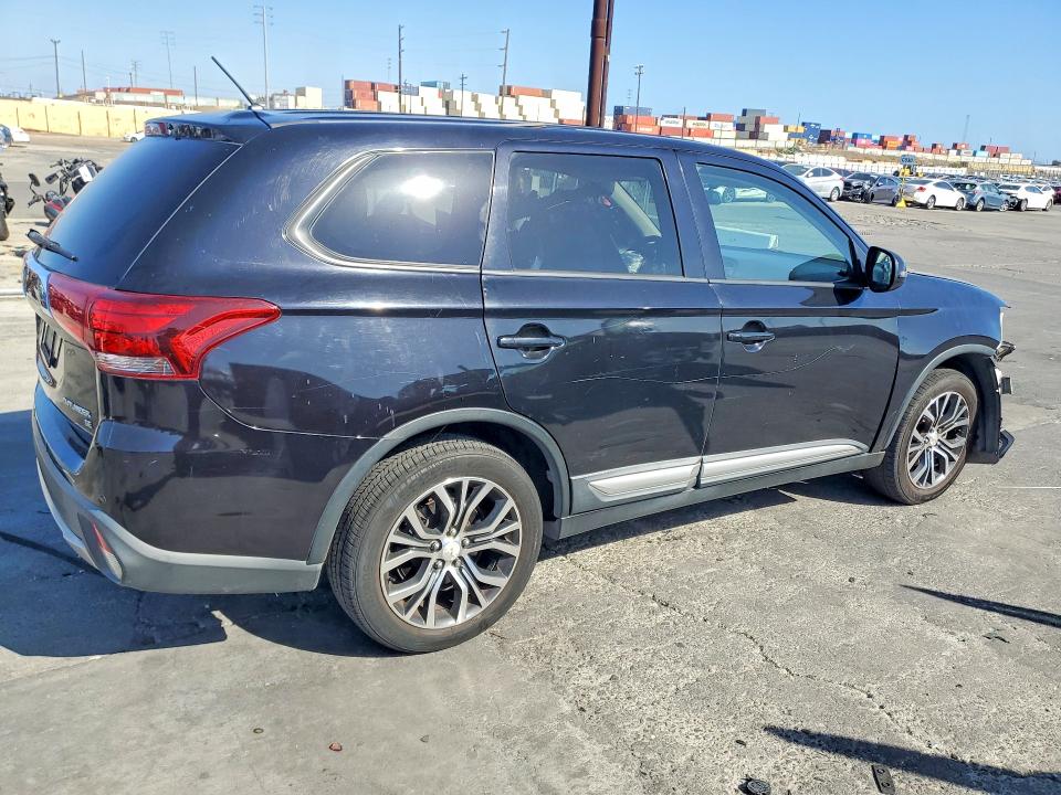 Auction sale of the 2016 Mitsubishi Outlander, vin: JA4AD3A35GZ040397, lot number: 68990806
