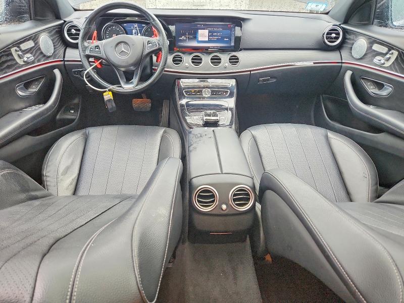 67066186 :رقم المزاد ، WDDZF4KB6HA094036 vin ، 2017 Mercedes-benz E مزاد بيع