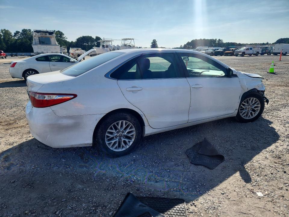 67735846 :رقم المزاد ، 4T1BF1FK7GU145900 vin ، 2016 Toyota Camry مزاد بيع