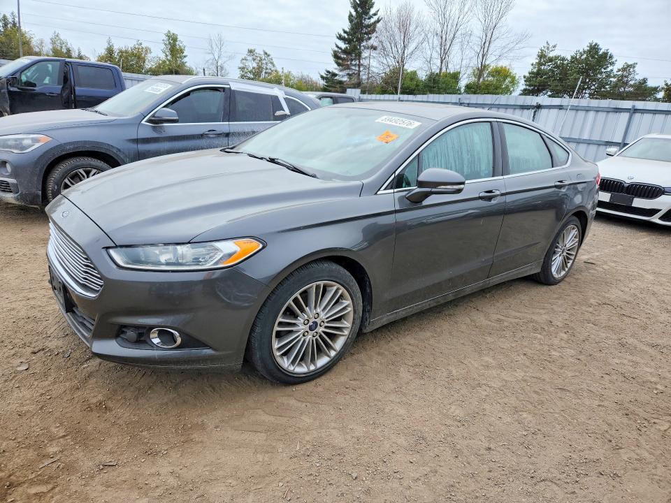 69492576 :رقم المزاد ، 3FA6P0H95FR201416 vin ، 2015 Ford Fusion مزاد بيع