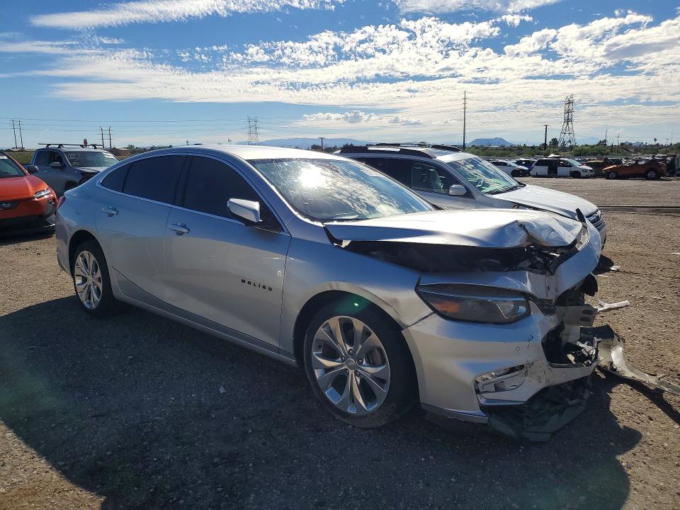69755266 :رقم المزاد ، 1G1ZE5SX2JF262075 vin ، 2018 Chevrolet Malibu مزاد بيع