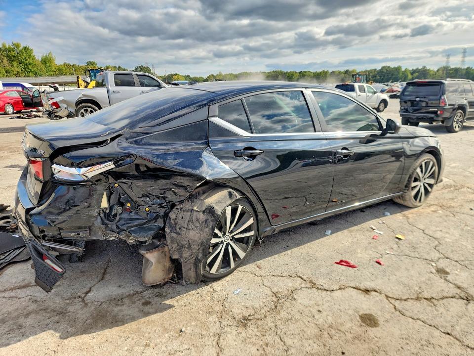 Продаж на аукціоні авто 2020 Nissan Altima, vin: 1N4BL4CV3LC131480, номер лоту: 70168346