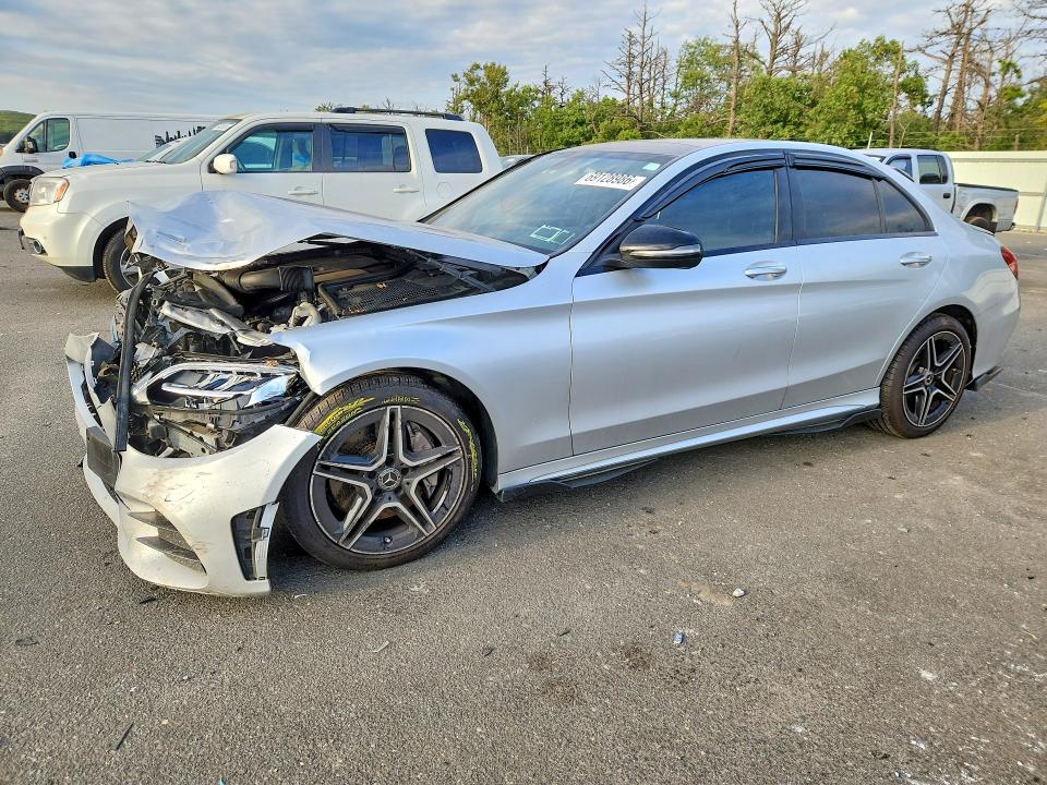 69128986 :رقم المزاد ، 55SWF8EB7KU297028 vin ، 2019 Mercedes-benz C مزاد بيع