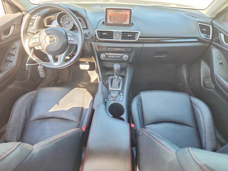 67209856 :رقم المزاد ، JM1BM1W71F1233718 vin ، 2015 Mazda 3 مزاد بيع