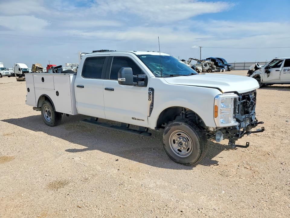 63725686 :رقم المزاد ، 1FT7W2BT6SED78202 vin ، 2025 Ford F250 مزاد بيع
