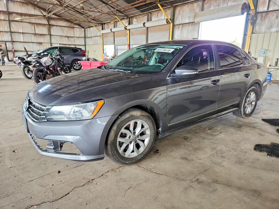 Auction sale of the 2016 Volkswagen Passat, vin: 1VWAT7A31GC064437, lot number: 69179416