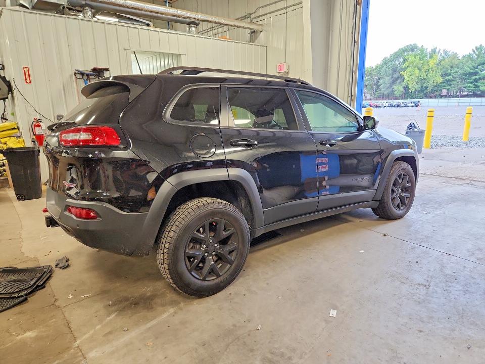 Продаж на аукціоні авто 2018 Jeep Cherokee, vin: 1C4PJMBXXJD508094, номер лоту: 70654146