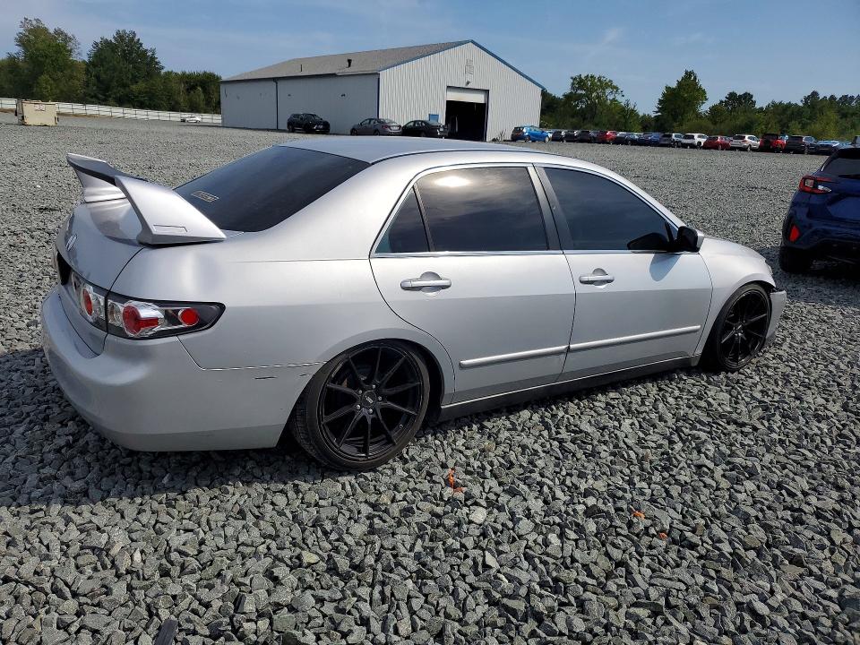 Продажа на аукционе авто 2005 Honda Accord, vin: 1HGCM56465A165935, номер лота: 68716666