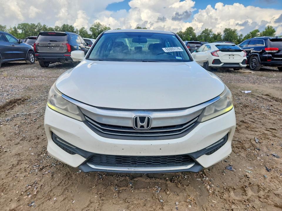 Продажа на аукционе авто 2016 Honda Accord, vin: 1HGCR2F78GA205655, номер лота: 66885176