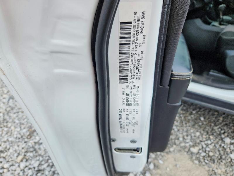 69173426 :رقم المزاد ، 1C4PJLCS6EW117256 vin ، 2014 Jeep Cherokee مزاد بيع