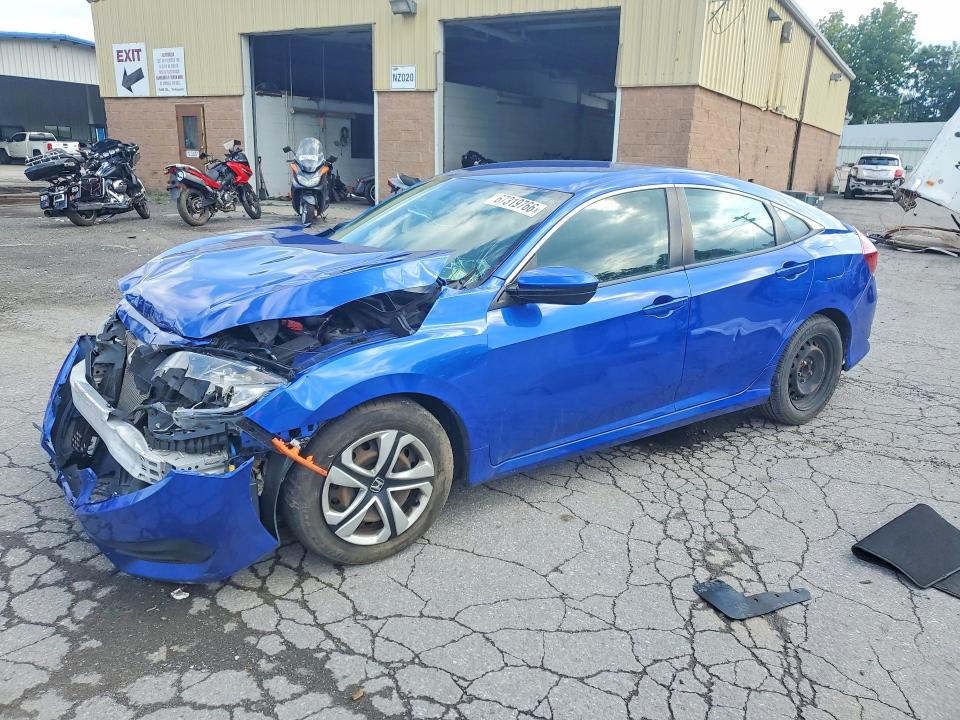 67319766 :رقم المزاد ، 2HGFC2F58JH542302 vin ، 2018 Honda Civic مزاد بيع