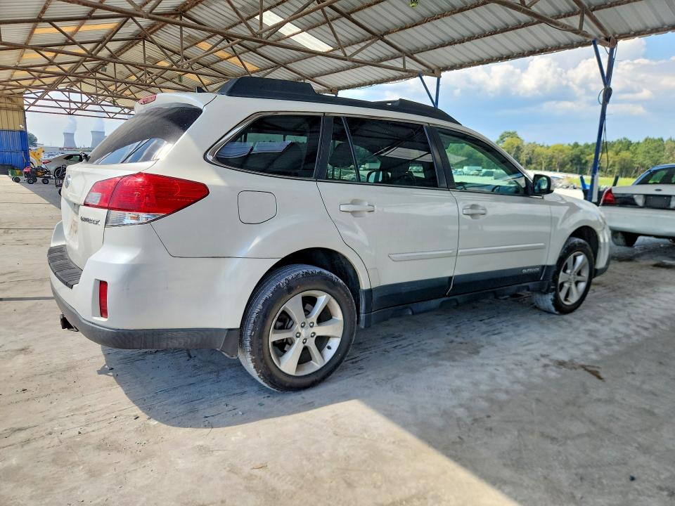 66849396 :رقم المزاد ، 4S4BRCPC8D3226058 vin ، 2013 Subaru Outback مزاد بيع