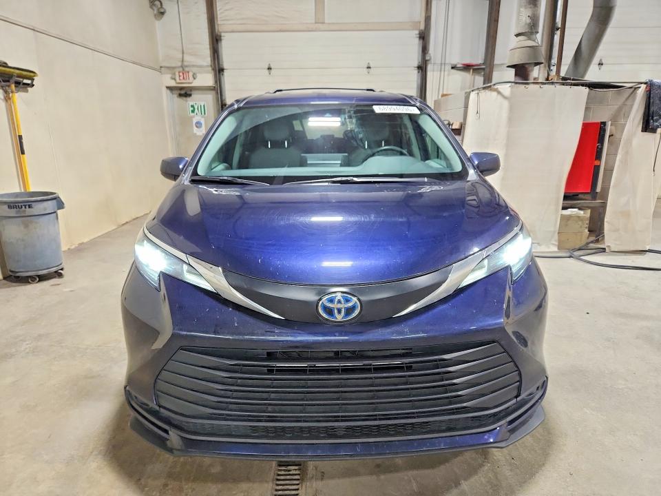 Aukcja sprzedaży 2024 Toyota Sienna, vin: 5TDKSKFC0RS122870, numer aukcji: 68994096