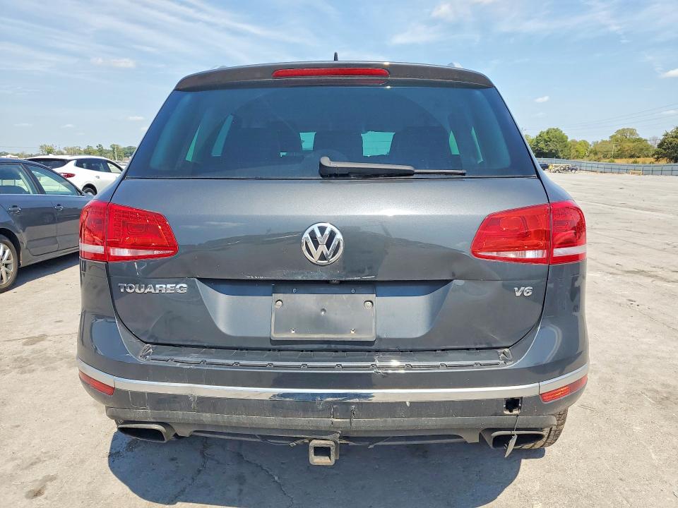 2015 Volkswagen Touareg მანქანა იყიდება აუქციონზე, vin: WVGEF9BP8FD005561, აუქციონის ნომერი: 65228966