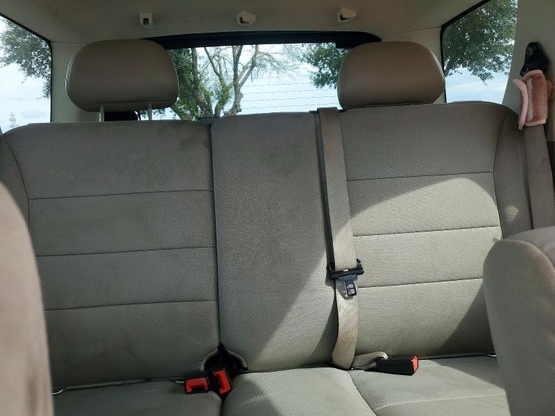 2010 Ford Escape მანქანა იყიდება აუქციონზე, vin: 1FMCU0DG9AKB89905, აუქციონის ნომერი: 68221786