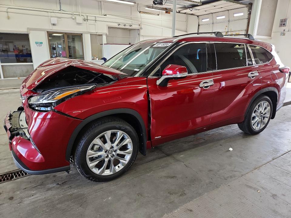 68115096 :رقم المزاد ، 5TDXBRCH2SS674679 vin ، 2025 Toyota Highlander Hybrid مزاد بيع